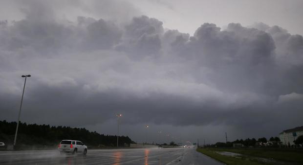 Irma si prepara a colpire la Florida. Il governatore: "Non si sopravvive a questa tempesta, scappate"