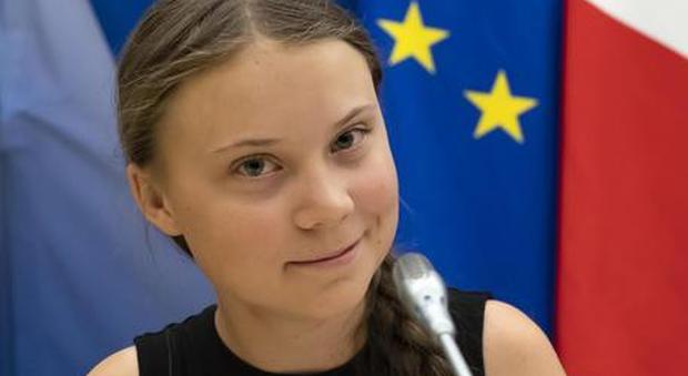 Greta Thunberg in barca a vela per evitare l'aereo: attraverserà l'Atlantico per il summit sul clima