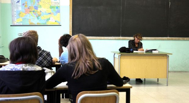 Slitta il concorso docenti di sostegno, Associazione Nazionale dei Presidi: «Cattedre vuote, sarà impossibile sostituire gli insegnanti»