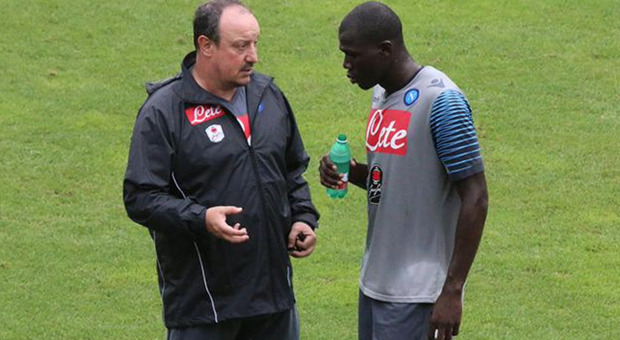 Napoli, torna l'Everton su Koulibaly: è il preferito di Rafa, pronti 40 milioni
