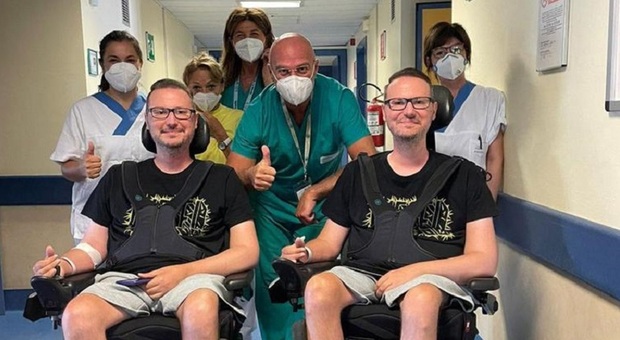 Venezia, due atleti gemelli con distrofia muscolare operati insieme: «Impiantato defibrillatore contro arresto cardiaco improvviso»
