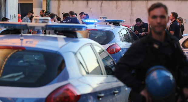Napoli, i killer tornano a sparare: pregiudicato ucciso a colpi di pistola