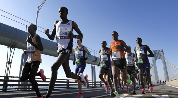 Maratona di New York, dominio del Kenya: vincono Geoffrey Kamworor e Jociline Jepkosgei