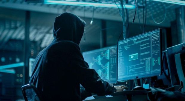 Attacco hacker al sito del Comune: cancellate 43mila pratiche di Edilizia Privata