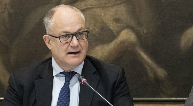 Roma, il ministro Roberto Gualtieri sarà il candidato unitario del centrosinistra alle suppletive del centro storico