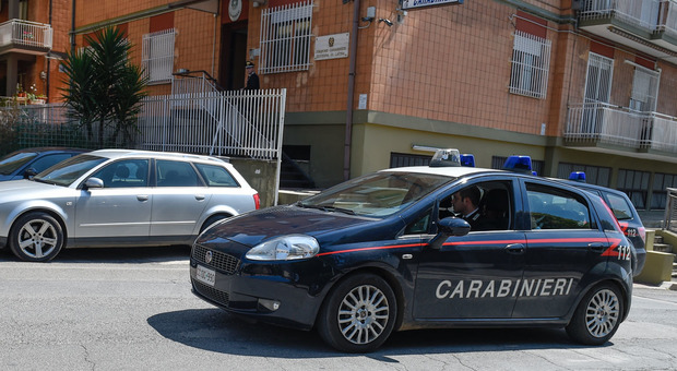 Giovane arrestato dai carabinieri con 300 grammi di droga