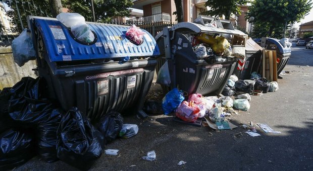 Roma, rifiuti e discariche: gli impegni ignorati dal Campidoglio