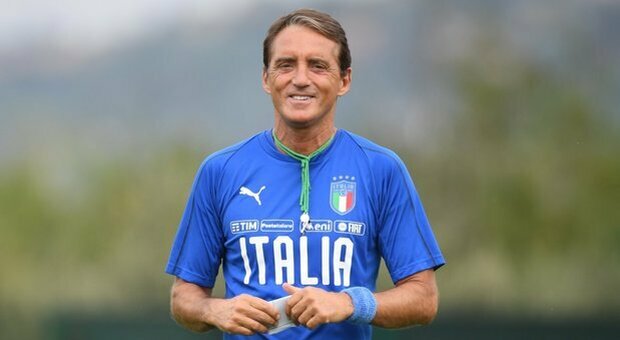Mancini fa gli auguri allo Stabia Friends: «Mister, ma fai giocare Nicola»