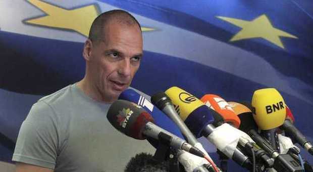 Varoufakis si dimette per aiutare Tsipras: «Lascio per favorire l'accordo»