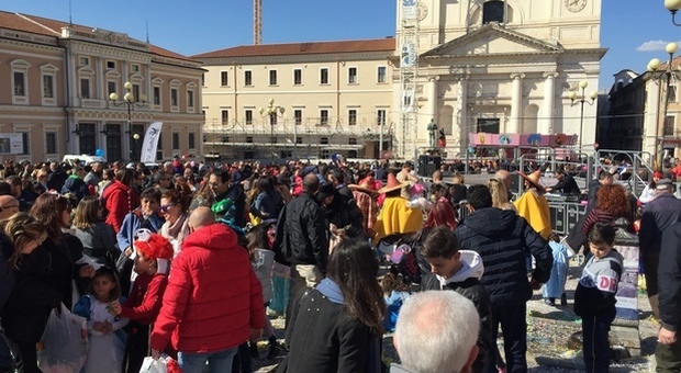 L’Aquila, salvo il Carnevale in piazza: eventi in centro il 23