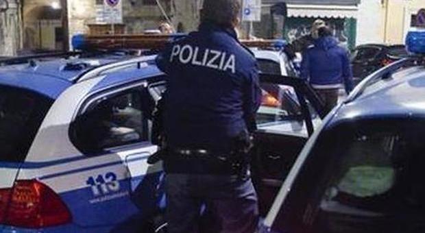 Rapina da 10mila euro al rappresentante di gioielli: catturato a Napoli dopo un anno