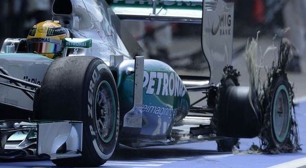 Formula 1, Alonso 3° a Silverstone Vince Rosberg, Vettel ko: mondiale riaperto