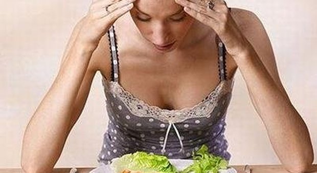 Allarme anoressia e bulimia: oltre tre milioni in Italia lottano con il cibo