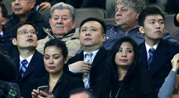 Inter in vendita, ecco perché la famiglia Zhang si affida a Raine Group: è la banca della cessione record del Chelsea