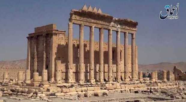 Isis, 20 esecuzioni a Palmira nell'antico anfiteatro: sono soldati e miliziani filo-siriani