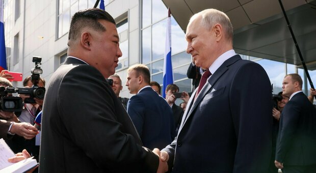 Kim Jong-un incontra Putin, la nuova alleanza tra i due dittatori cambia gli equilibri e le sorti della guerra