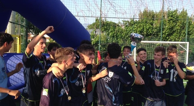 Calcio giovanile, si festeggiano i 10 anni del torneo Costa di Sorrento