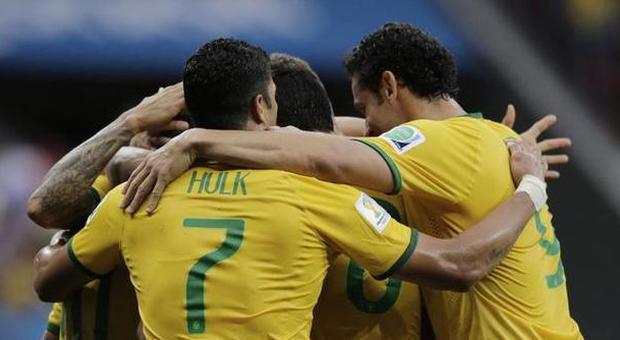 Il Brasile vola agli ottavi, affronterà il Cile. Neymar super, torna al gol anche Fred