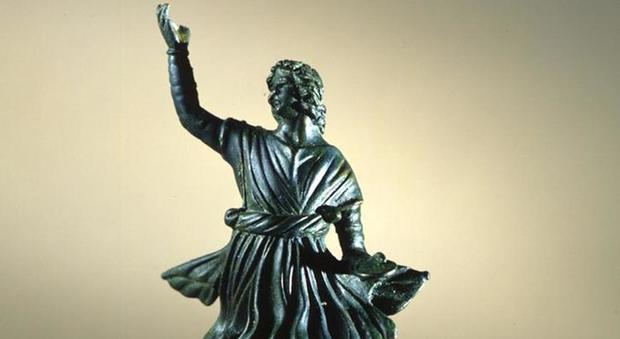 statuetta bronzea raffigurante un Lare danzante