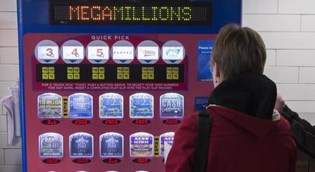 Super fortunata, donna vince nello stesso giorno trenta volte alla lotteria