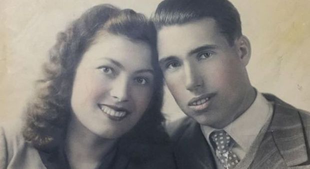 Sposati per 70 anni, muoiono lo stesso giorno: avranno anche il funerale insieme