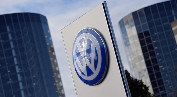 Il governo tedesco a Volkswagen: in 10 giorni un piano per tornare in regola