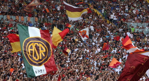 Roma, comunicato della Curva Sud: «Al derby saremo a campo Testaccio»
