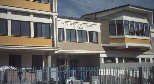Latina, il liceo Fermi di Gaeta resta nella sua sede storica: la decisione del Tar