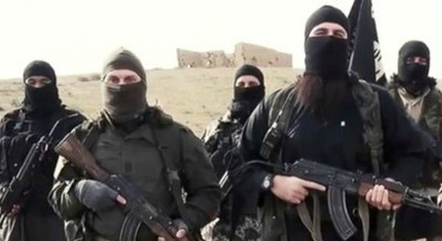 Rito abbreviato per due reclutatori Isis a Nordest, un terzo è latitante