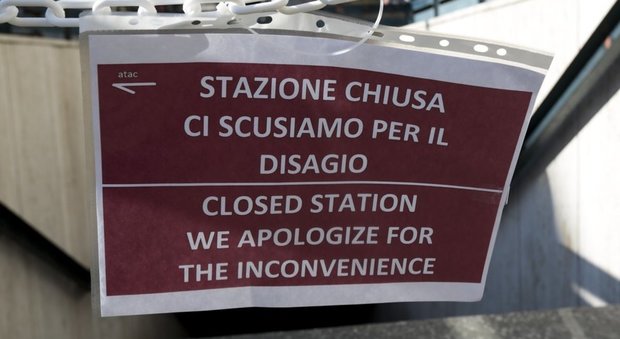 Stazione metro Barberini ancora chiusa: commercianti sul piede di guerra