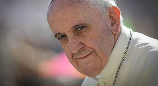 "C'è un complotto per far fuori Papa Francesco: prima o poi il pontefice si dimetterà"