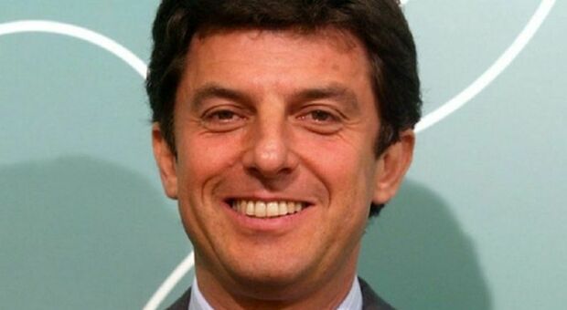 Massimo Buscemi, ex assessore non paga gli alimenti alla ex moglie e alle figlie: assolto perché «troppo povero»