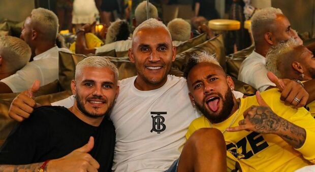 Icardi, Keylor Navas e Neymar a Ibiza