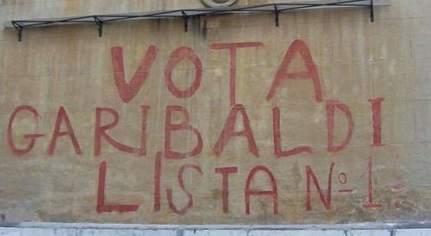 Vota Garibaldi: il Campidoglio cancella la scritta storica del 1948