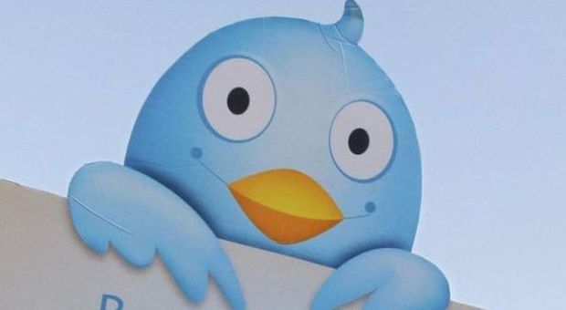 Isis contro Twitter: l'uccellino blu nel mirino dei jihadisti