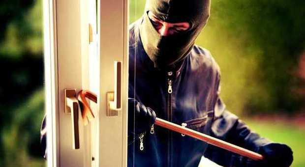 Sicurezza, Censis: furti in abitazione raddoppiati negli ultimi 10 anni