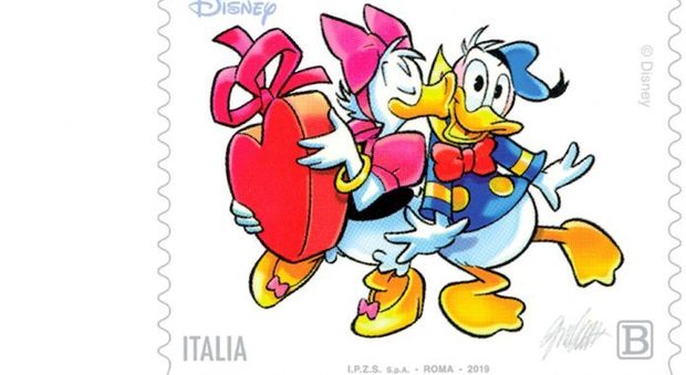 Poste italiane festeggia San Valentino con i personaggi Disney innamorati