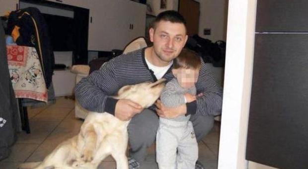 Carabiniere stroncato dalla malattia a 36 anni: lascia un bimbo piccolo