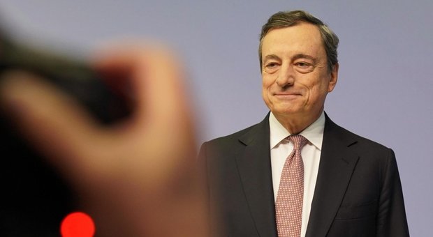 Bce: «Eurozona, rischi crescita per Brexit e dazi. In Italia calo spread dovuto al cambio di governo»