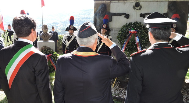 Monte Porzio, un busto per ricordare il carabiniere eroe