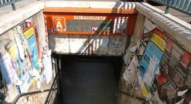 Vigili del Fuoco al lavoro nella Metro A, chiusa la stazione di Subaugusta