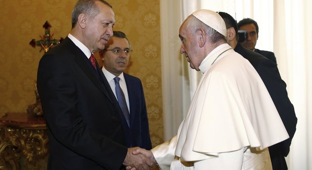 Turchia, il governo olandese ritira l'ambasciatore ad Ankara
