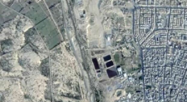 L'Egitto completa il muro di 14 km al confine con Gaza, le immagini satellitari svelate da Al Jazeera