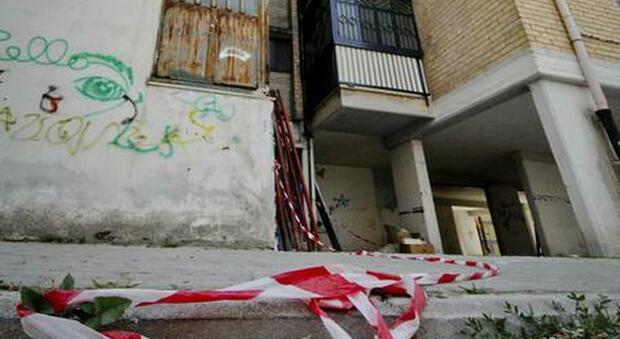 Precipita dal balcone di casa: 36enne muore a Torre del Greco