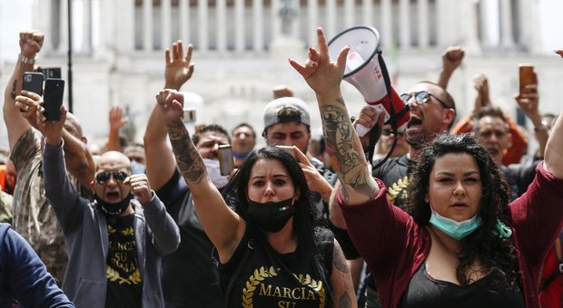 Manifestazione a Roma, 70 denunciati: alcuni provenivano da fuori regione