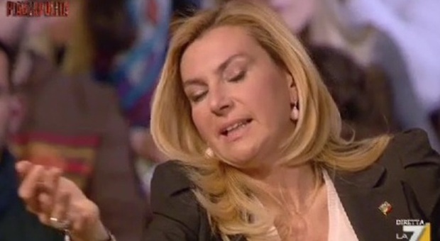 Biancofiore show in tv: «Le donne? Maggioranza si butta a pesce su ricchi e potenti»