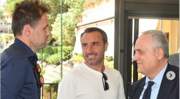 Lazio, tutti gli ex del 26 maggio a pranzo: Lulic a colloquio con Lotito. E intanto l'Olimpico è sold out