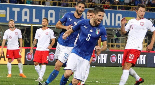 Italia, solo l'1-1 con la Polonia: Zielinski apre, Jorginho risponde