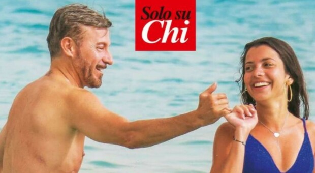Max Biaggi e la nuova fidanzata Virginia paparazzati a Formentera: lei 29 anni meno di lui