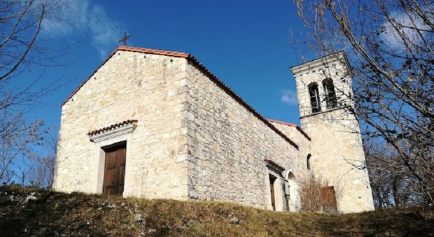 La chiesa di Colle Monaco